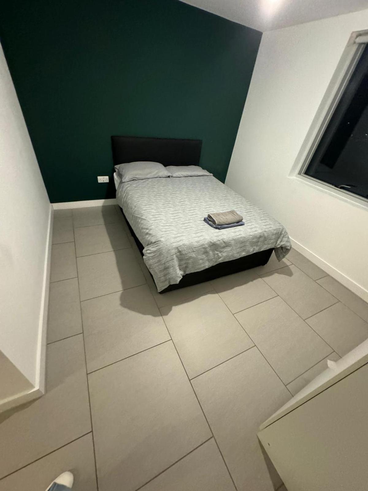 Two Bed In Battersea 2 Londra